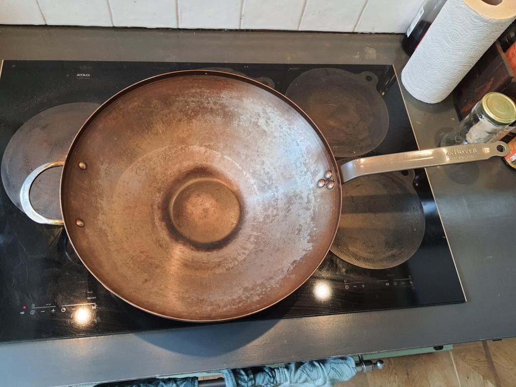 De Buyer Wokpan  xxl 40cm  - Moet opnieuw ingebrand worden, Huis en Inrichting, Keuken | Potten en Pannen, Gebruikt, Gietijzer