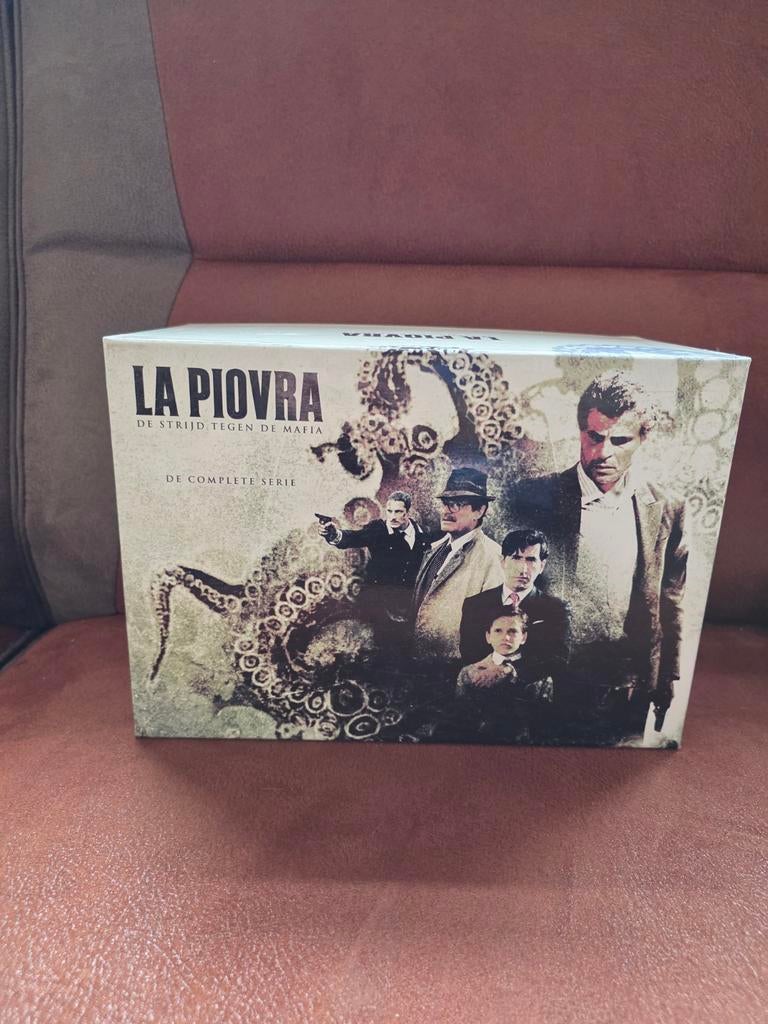 La Piovra - De Strijd Tegen De Mafia - Complete Serie DVD, Cd's en Dvd's, Boxset, Ophalen of Verzenden, Zo goed als nieuw, Vanaf 12 jaar