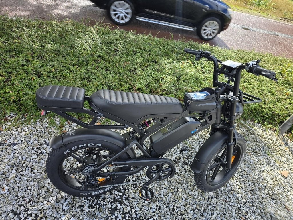 Foto 6 van QM V20 Pro Luxury – Full Option Fatbike Ebike