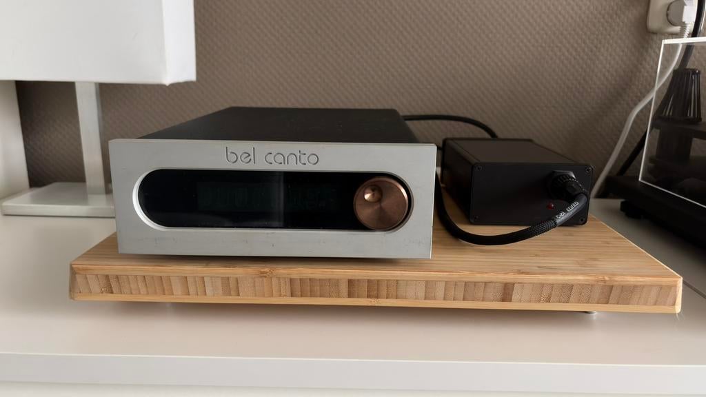 Bel Canto DAC 3.5vb  voorversterker/dac, Ophalen, Zo goed als nieuw