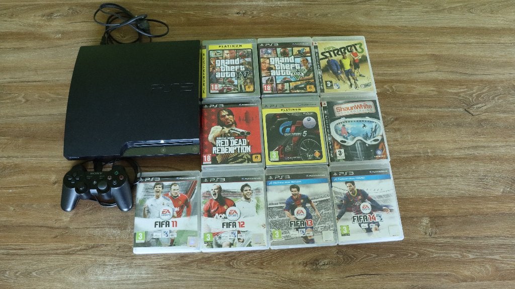 PS3 + controller + 10 spellen, Avontuur en Actie, Gebruikt, 1 speler, Ophalen of Verzenden