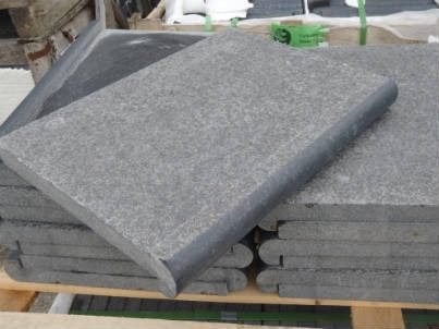 zwembadranden kleurvast basalt rechte ronde neus 35x50x3/5, Ophalen of Verzenden, Nieuw, Composiet