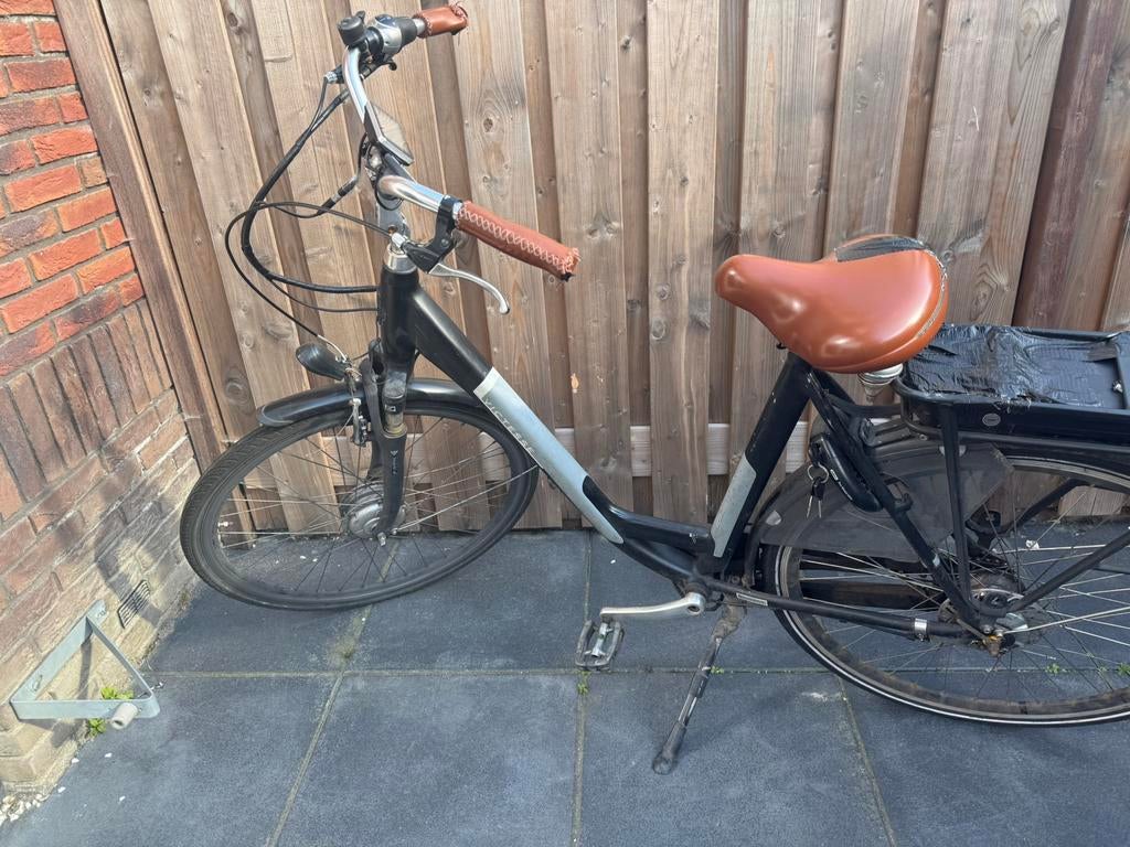 Defect elektrische fiets, Fietsen en Brommers, Brommers | Tomos, Ophalen of Verzenden, Zo goed als nieuw, Overige modellen