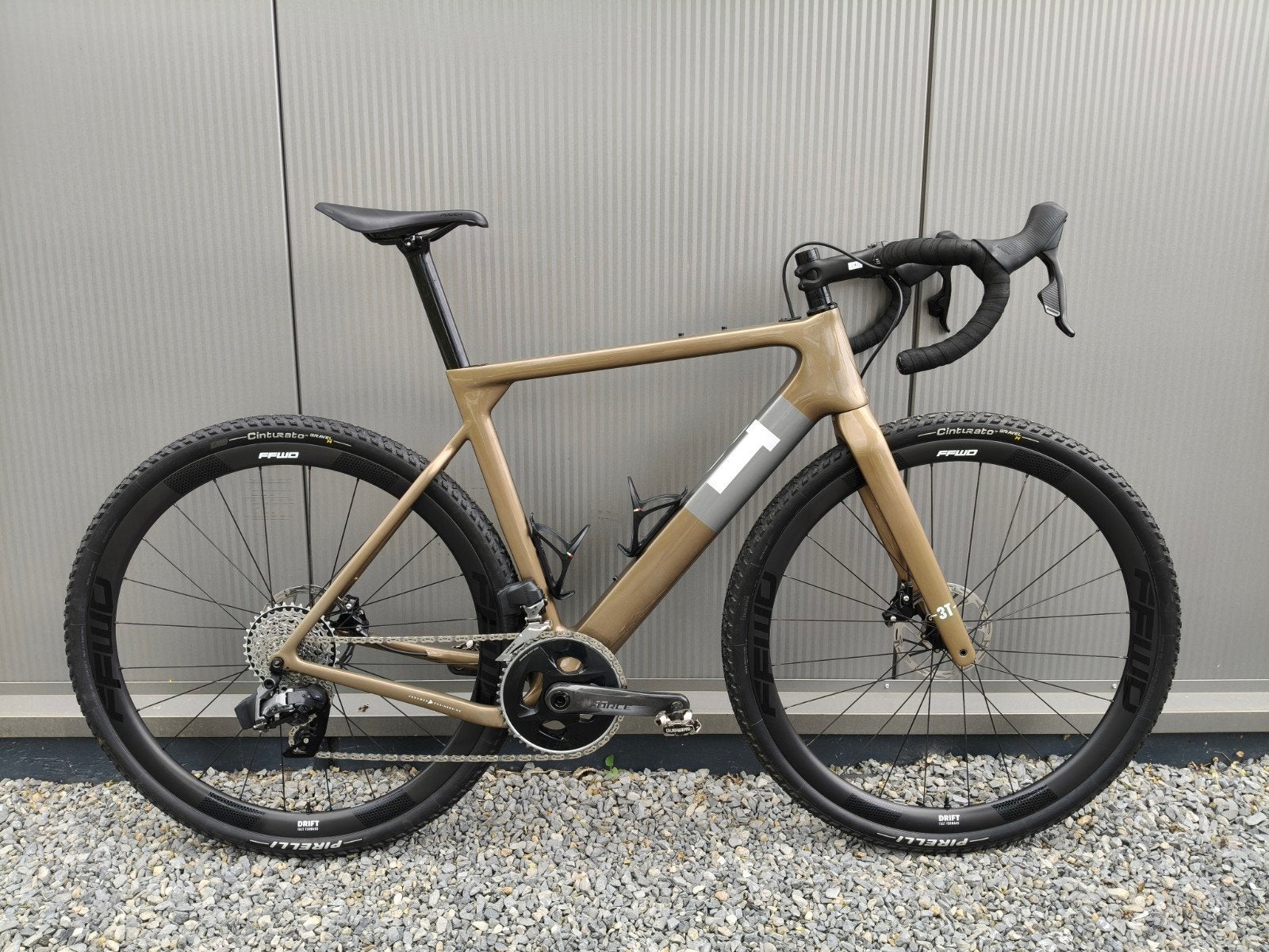 3T Exploro Pro Team Gravelbike. SRAM AXS 2x12. Carbon wielen, 28 inch, Carbon, Heren, Zo goed als nieuw