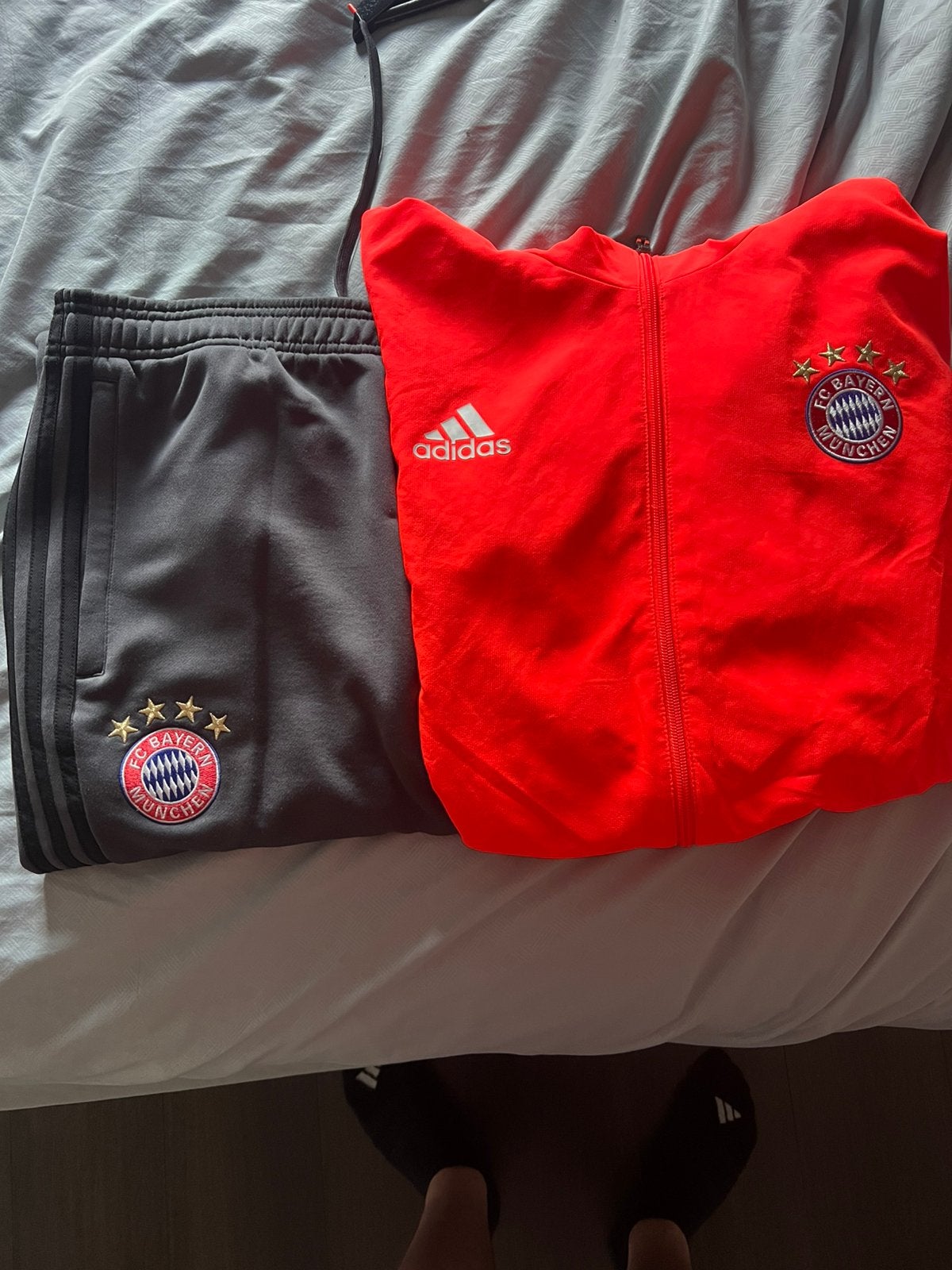 FC bayern München trainingspak 16/17 XL, Kleding | Heren, Sportkleding, Ophalen of Verzenden, Zo goed als nieuw, Maat 56/58 (XL)
