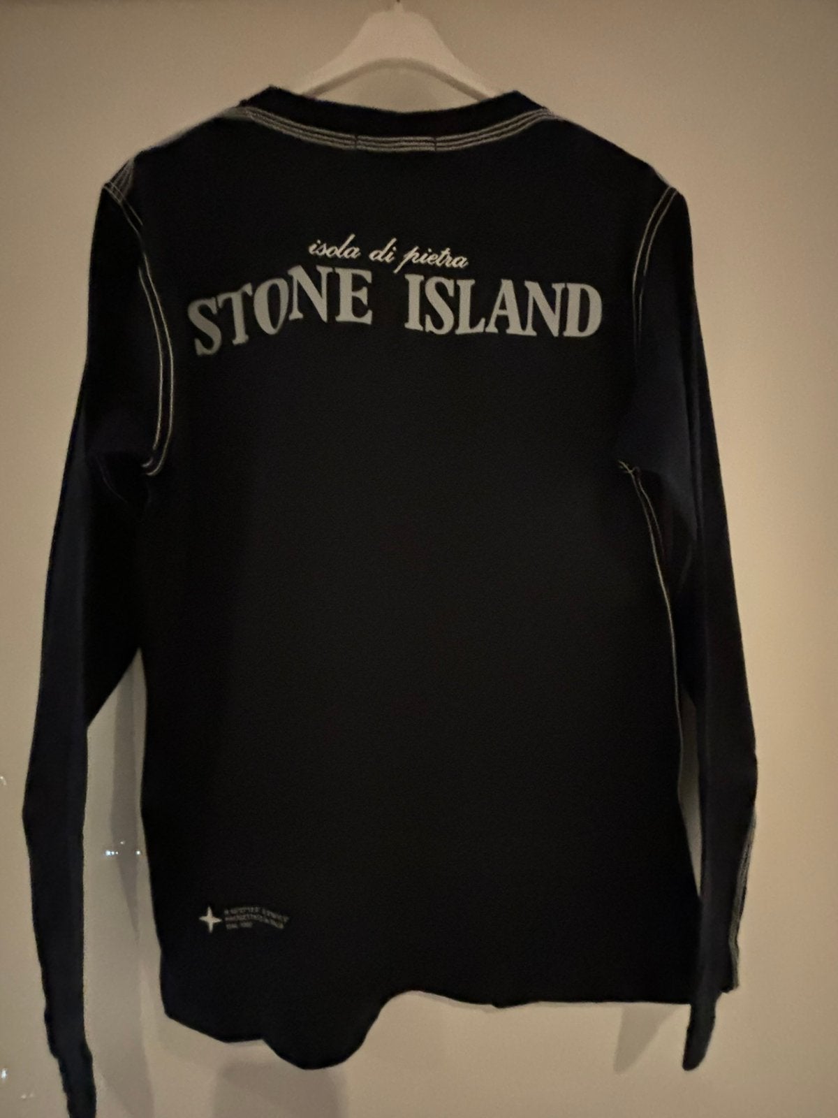 Stone island shirt met leuke voor en achterkant maat s., Zwart, Ophalen of Verzenden, Maat 46 (S) of kleiner, Stone Island