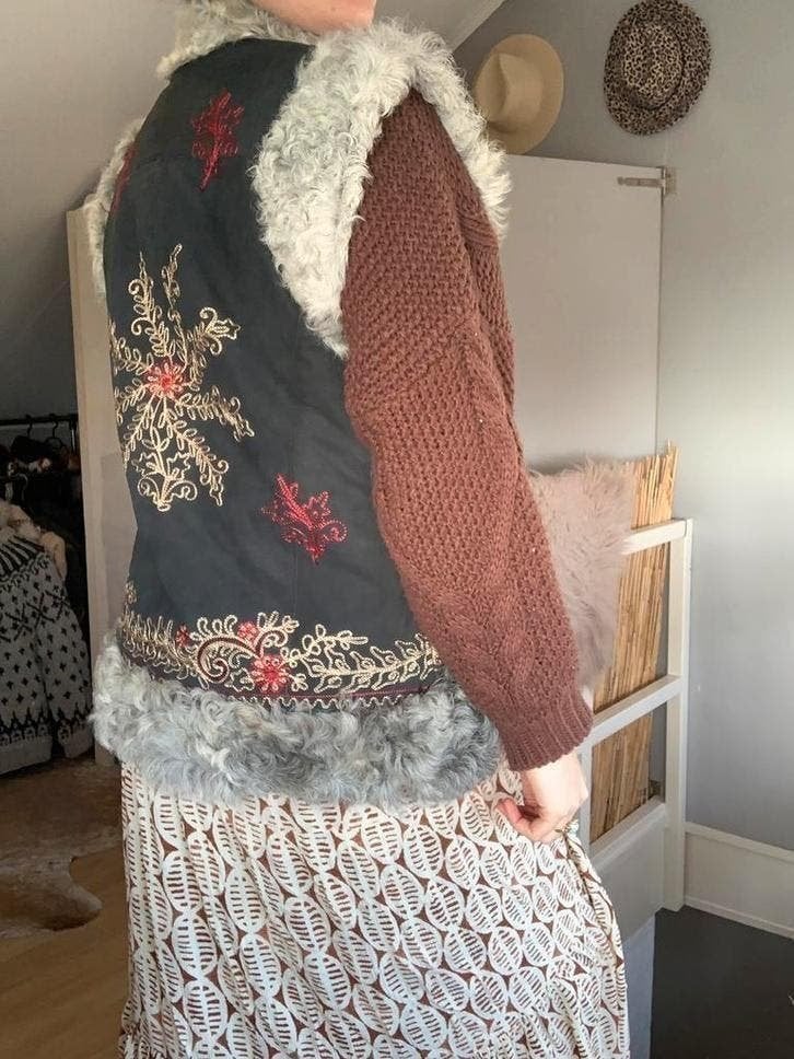 Vintage afghaanse lammy coat M bohemian gilet embroidery, Maat 38/40 (M), -, -, Ophalen of Verzenden