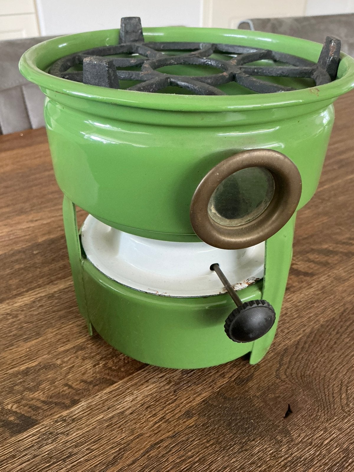 Antieke petroleumstel groen, Ophalen