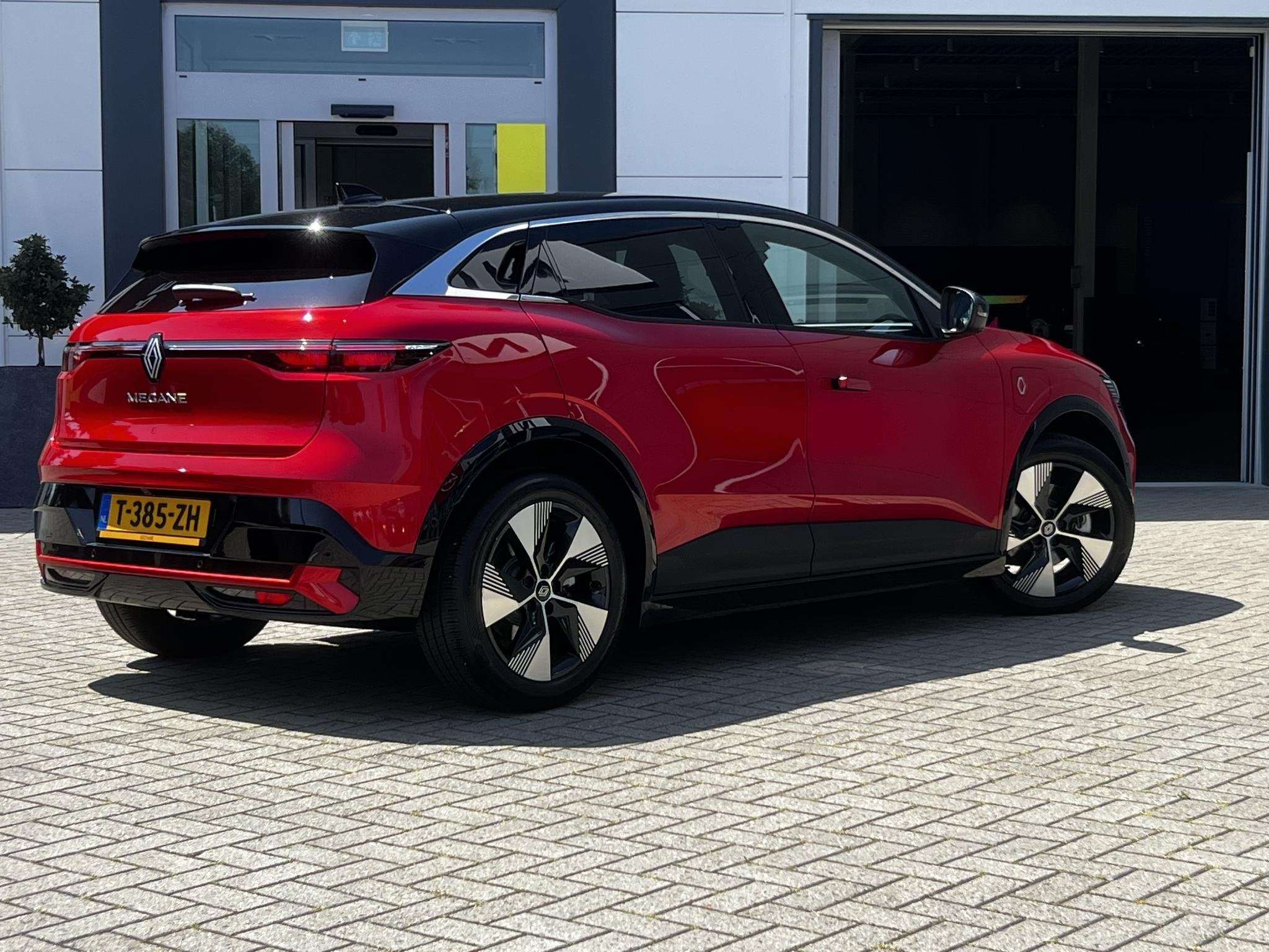 Renault Megane E-Tech EV60 Optimum Charge Techno | 13.650 km, Huisgarantie, Met garantie (alle), Leder en Stof, 218 pk