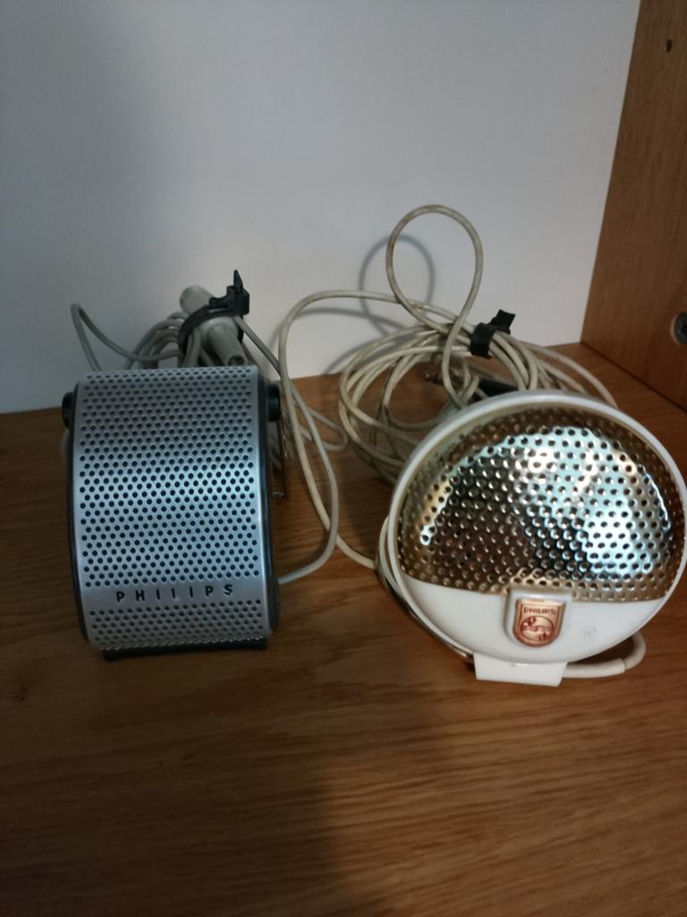 Philips tafel microfoons, Ophalen of Verzenden, Minder dan 60 watt, Front, Rear of Stereo speakers, Philips