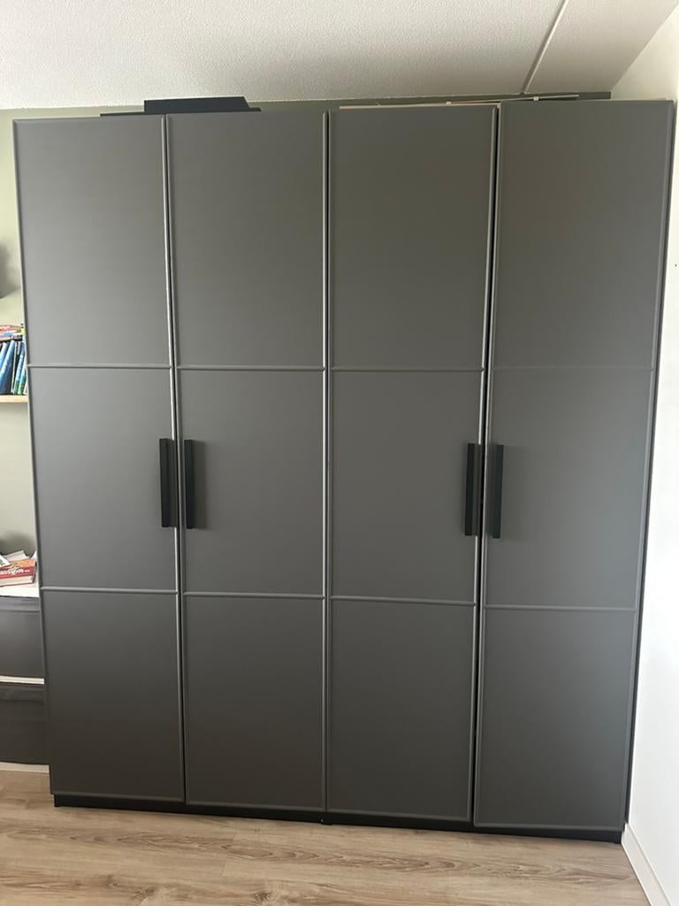 Donker bruine pax kast ikea 200x236 incl deuren enz, Ophalen, Gebruikt, 200 cm of meer, 150 tot 200 cm