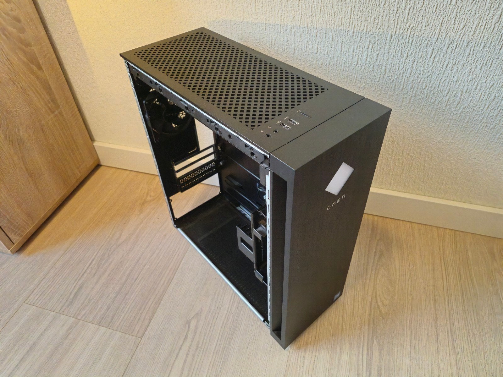 OMEN 25L pc kast behuizing computer, Computers en Software, Ophalen, Gebruikt