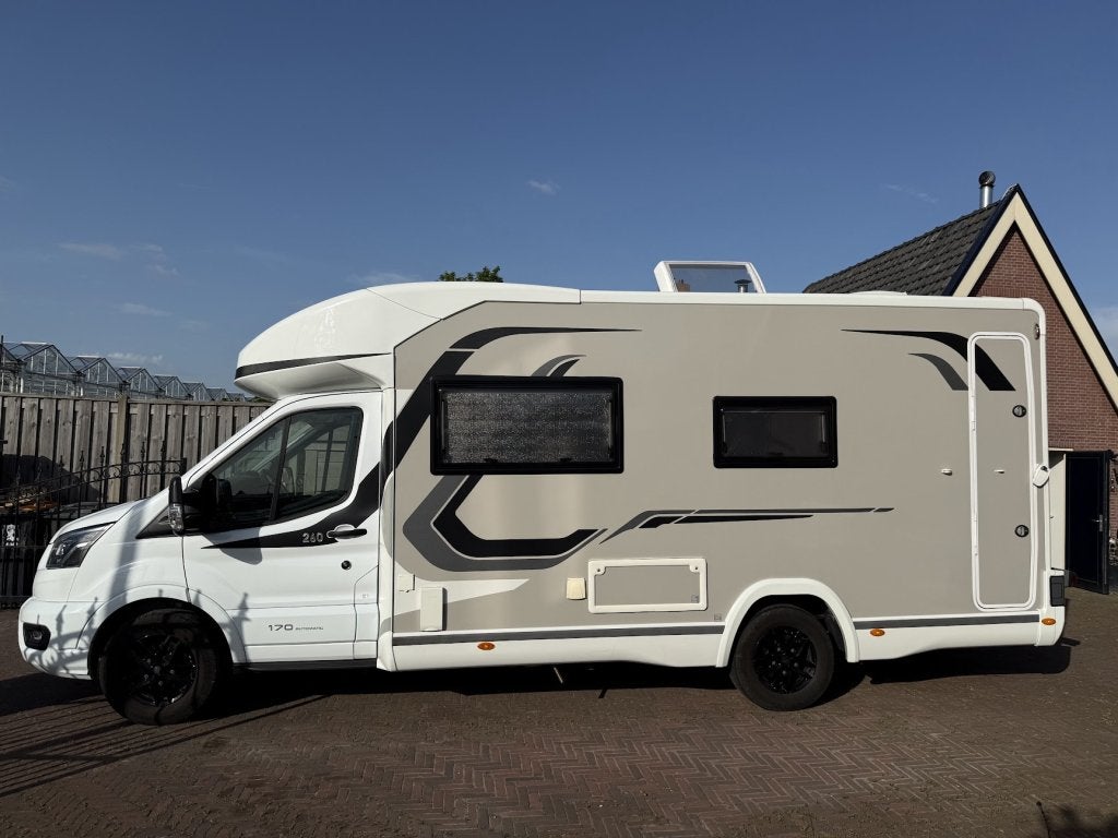 Challenger 260 (1050593), Caravans en Kamperen, Automaat, Ford, 7 tot 8 meter, Diesel