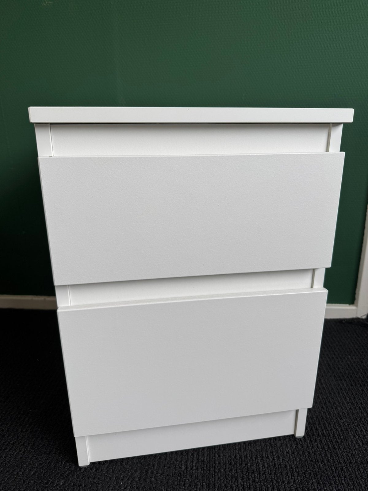 Ikea nachtkastje, Ophalen, Kunststof, Gebruikt, Minder dan 45 cm