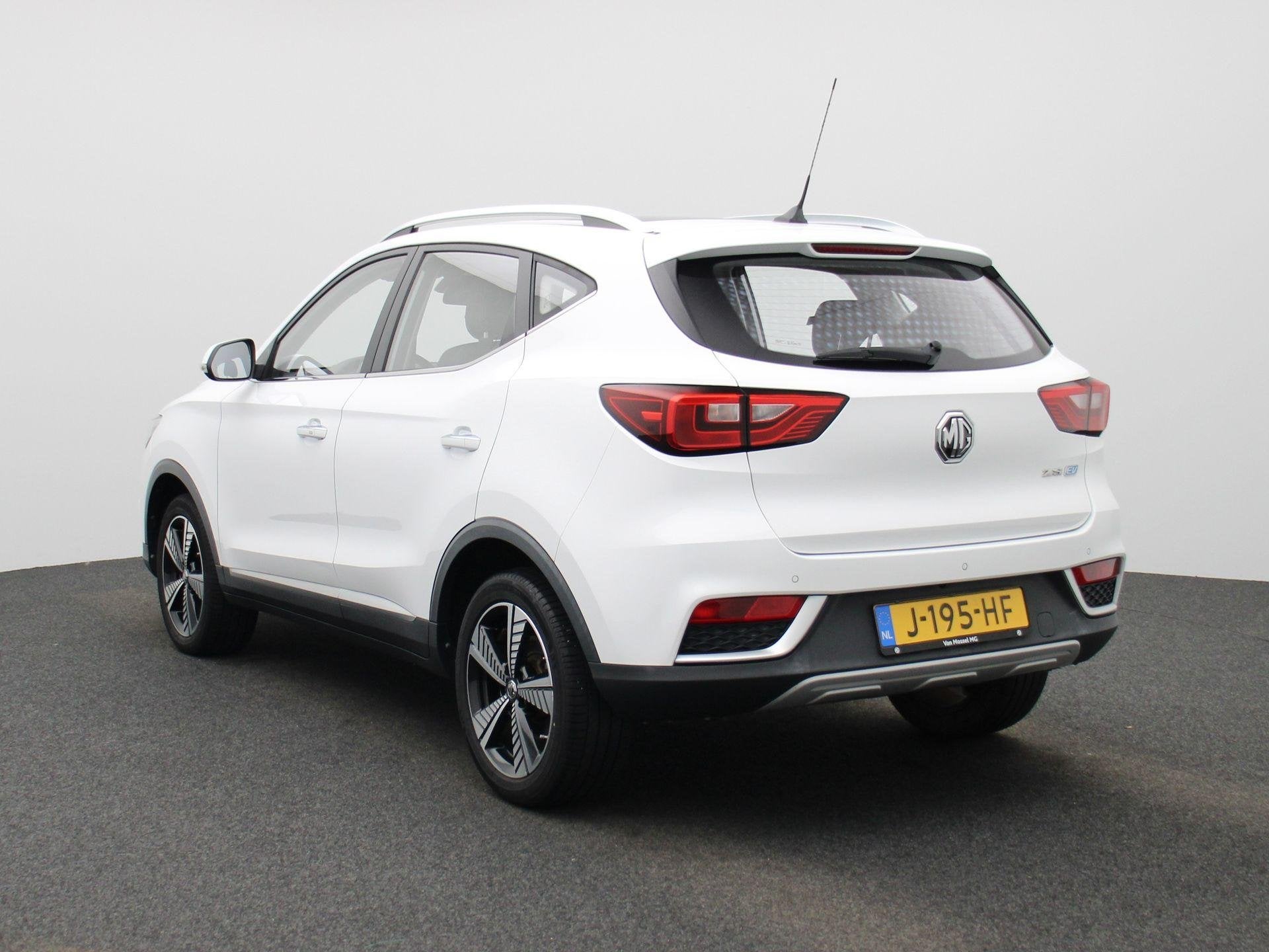 MG ZS EV Luxury 45 kWh, Auto's, Gebruikt, 143 pk, ZS, 1507 kg