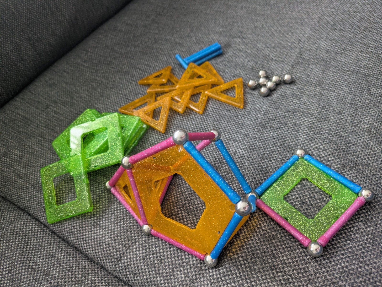 Geomag glitter panels kinder speelgoed magnetic tiles, Ophalen of Verzenden, Zo goed als nieuw