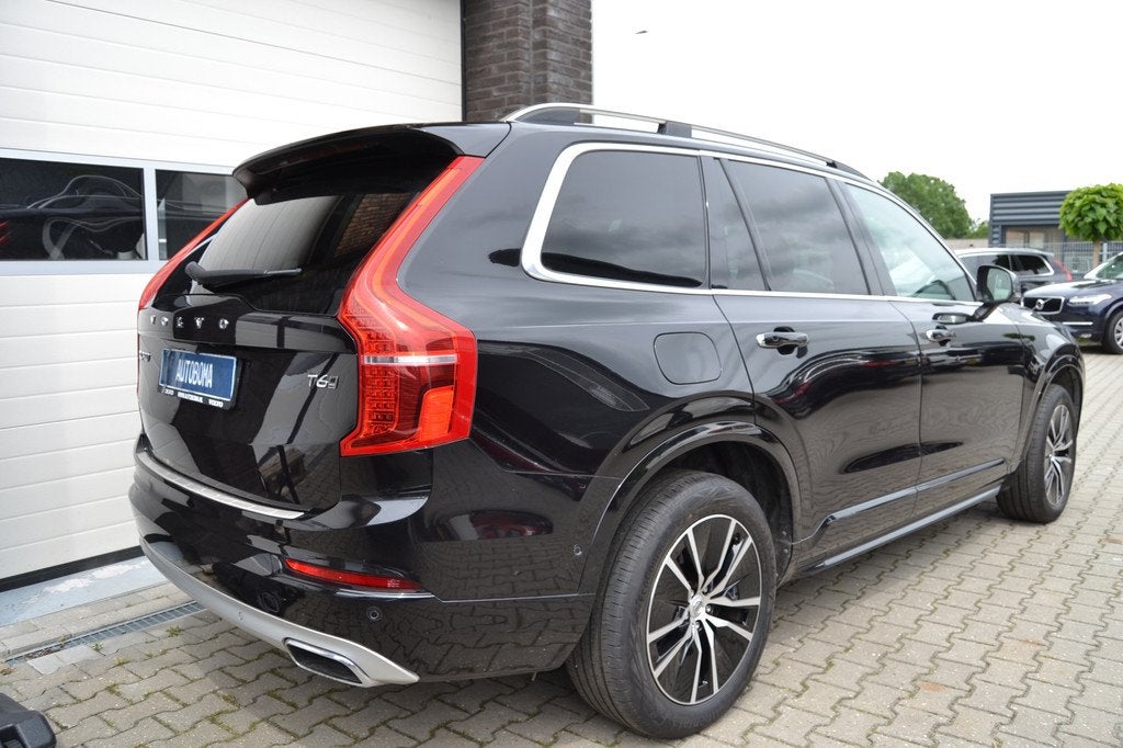 Volvo XC90 2.0 T6 AWD Momentum, 360 camera, panoramadak, Auto's, Volvo, Gebruikt, Zwart, 4 cilinders, 1969 cc