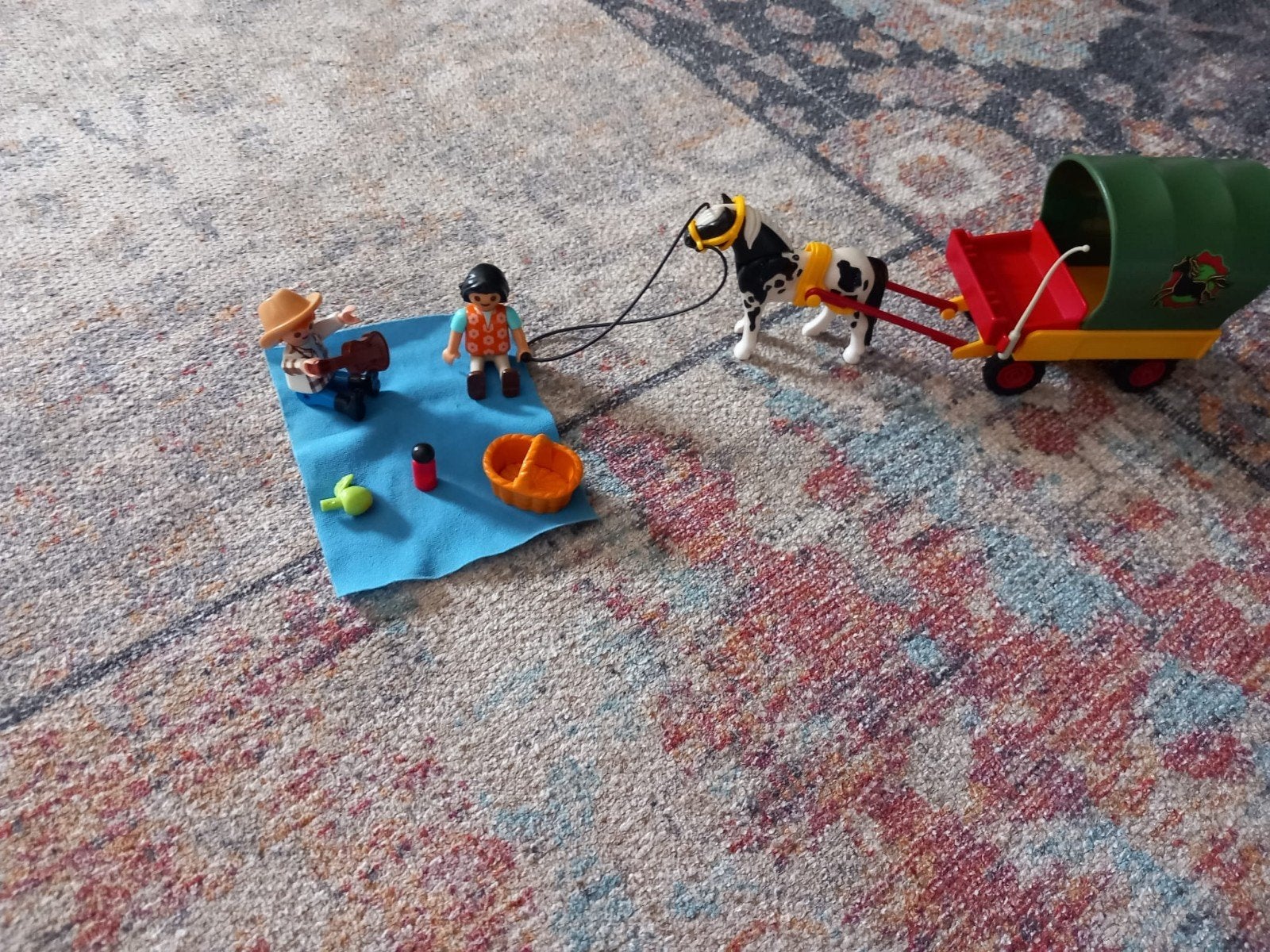 huifkar met pony, Ophalen, Complete set, Voertuig, Zo goed als nieuw