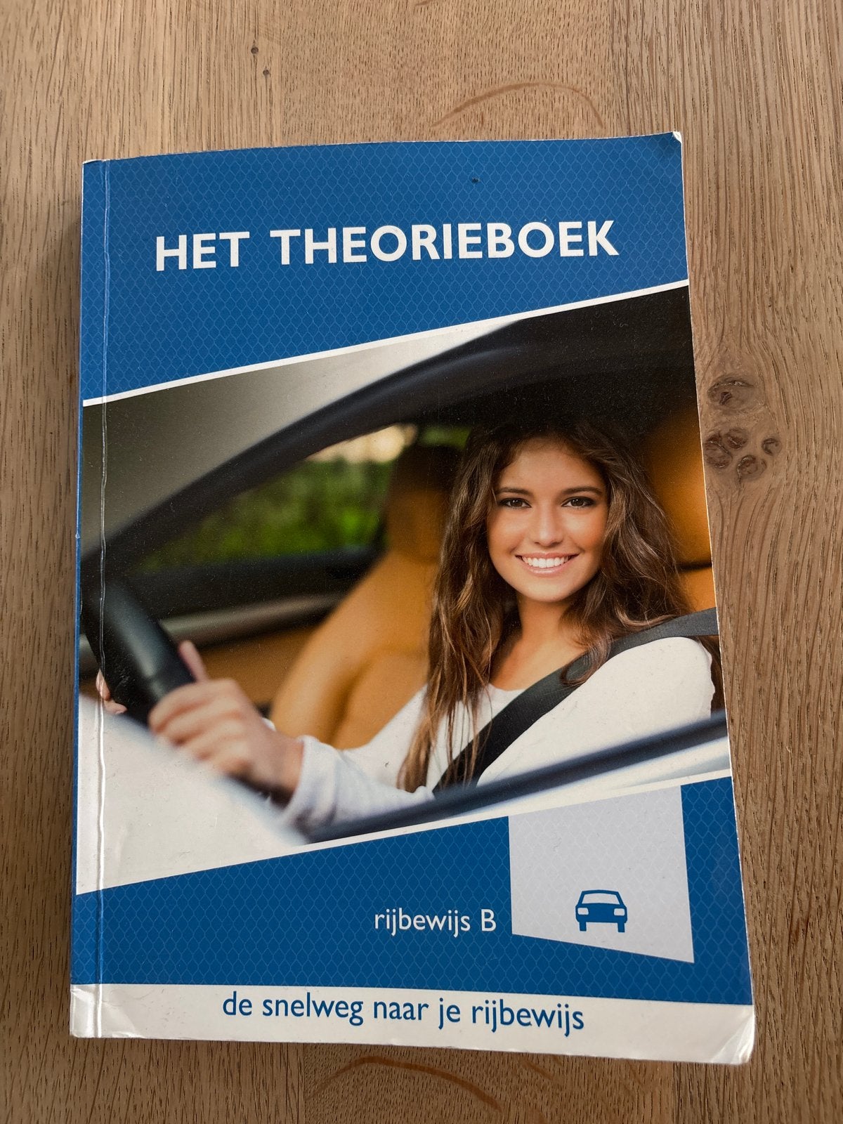 Het Theorieboek Rijbewijs B - De Snelweg naar je Rijbewijs, Ophalen, Gelezen, Algemeen