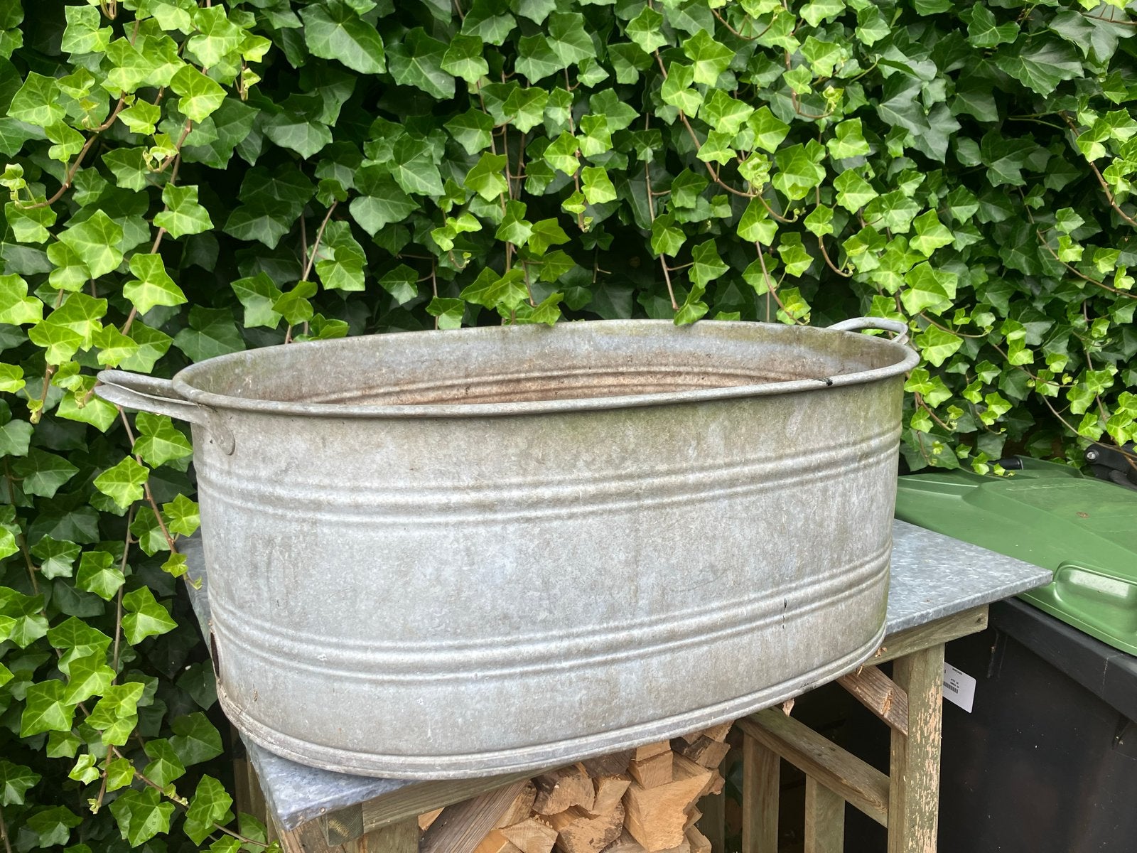 Vintage Zinken Wastobbe / Plantenbak, Ophalen