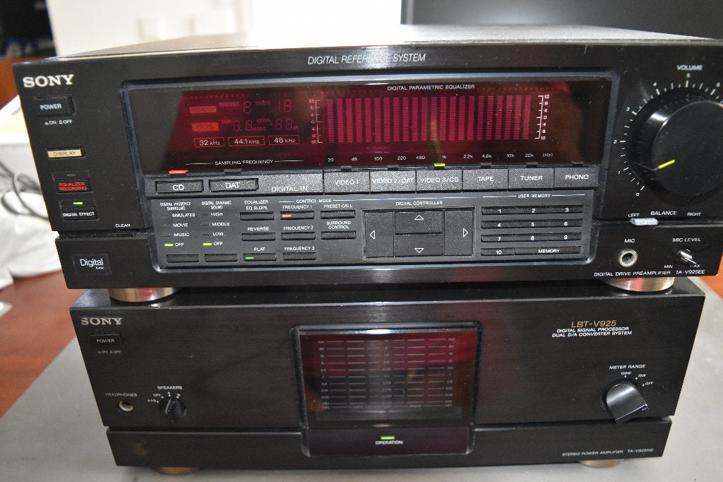 Sony voor en eindversterker TA-V925 en LBT-V925 zwart, Gebruikt, Ophalen of Verzenden, Sony, 120 watt of meer