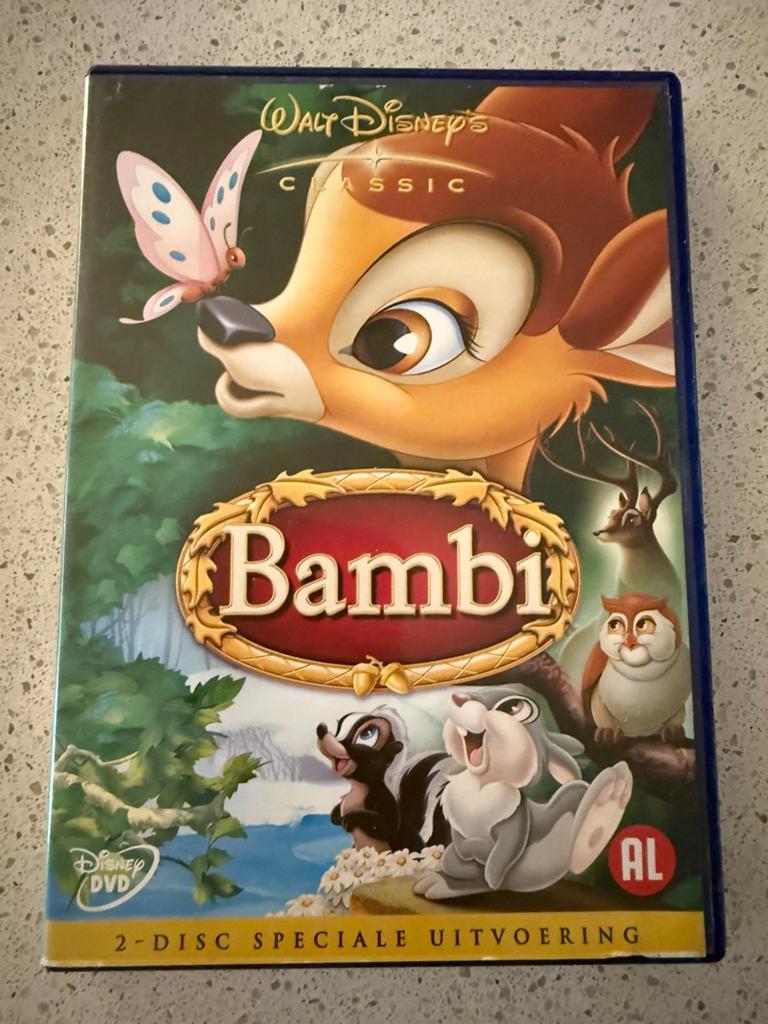 Disney Bambi 2-disc speciale uitvoering, Tekenfilm, Ophalen of Verzenden, Zo goed als nieuw, Alle leeftijden