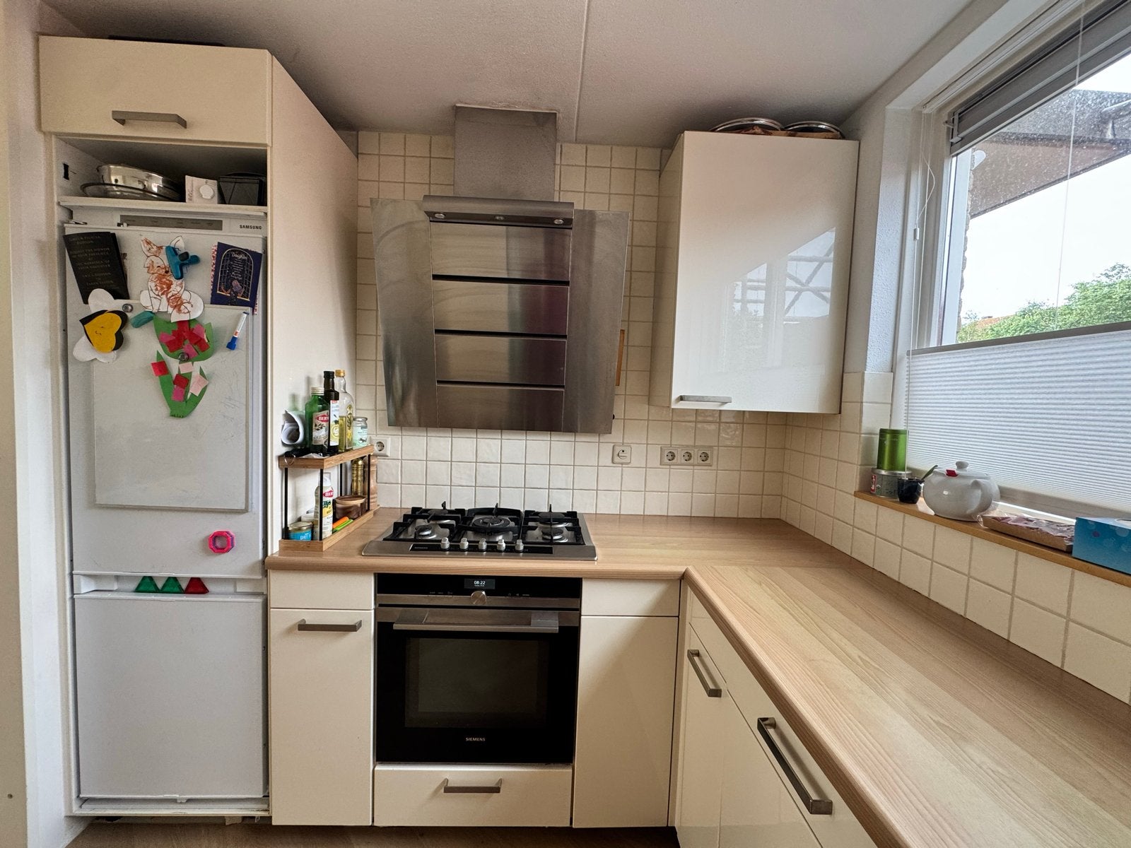 Siematic keuken met apparatuur - zelf demonteren voor 25 jun, Huis en Inrichting, Ophalen, Gebruikt, Hoekkeuken, Hout