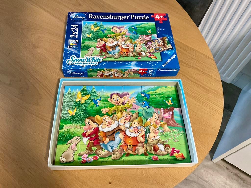 Puzzel : Sneeuwwitje - 2 x 24 stukjes - Ravensburger, Ophalen, 10 tot 50 stukjes, Gebruikt, 2 tot 4 jaar