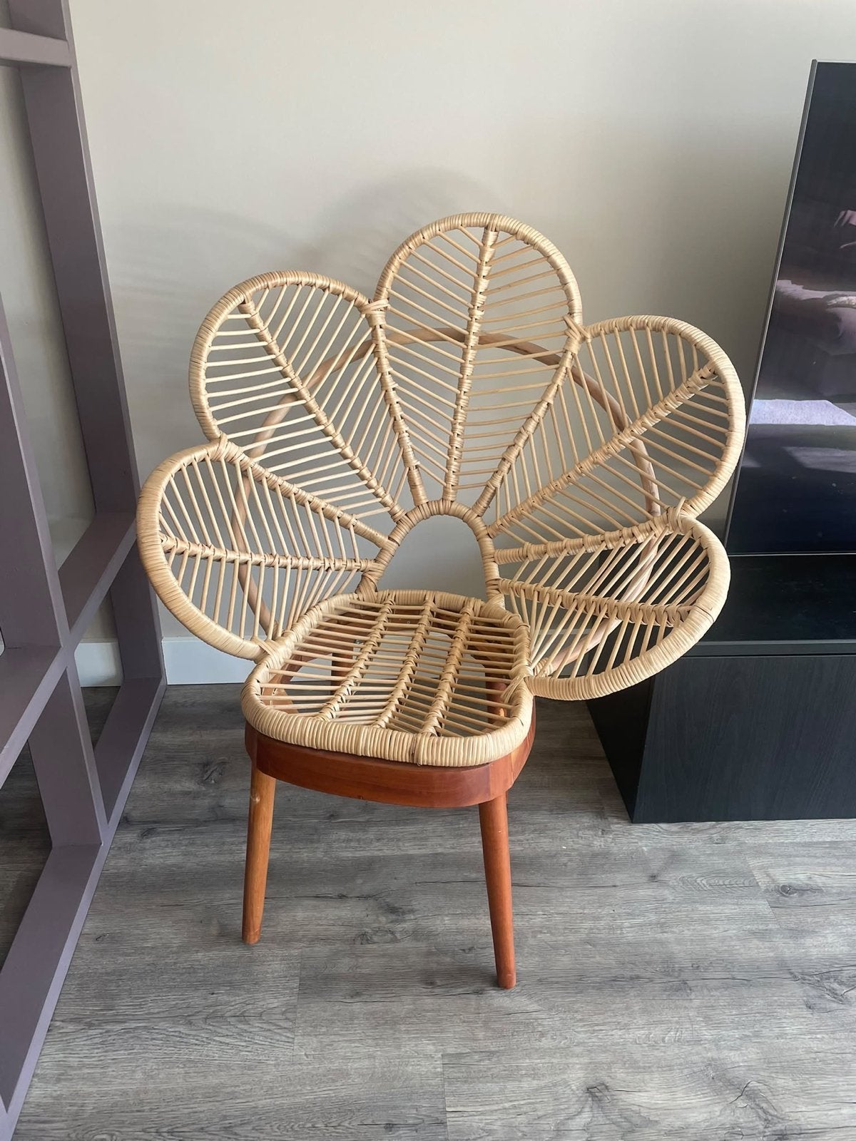 Rotan Lotus Bloemstoel | Unieke eyecatcher, Ophalen, Overige kleuren, Riet of Rotan, Zo goed als nieuw