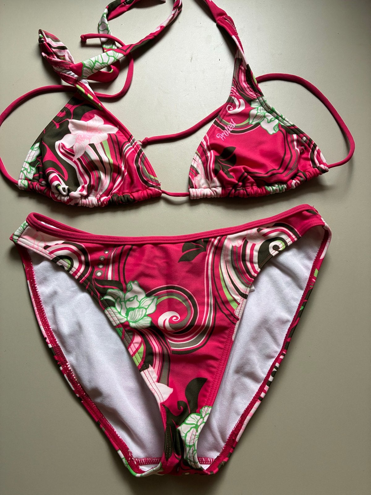 Protest bikini 38 halter roze met print, Ophalen of Verzenden, Gedragen, Roze, Bikini