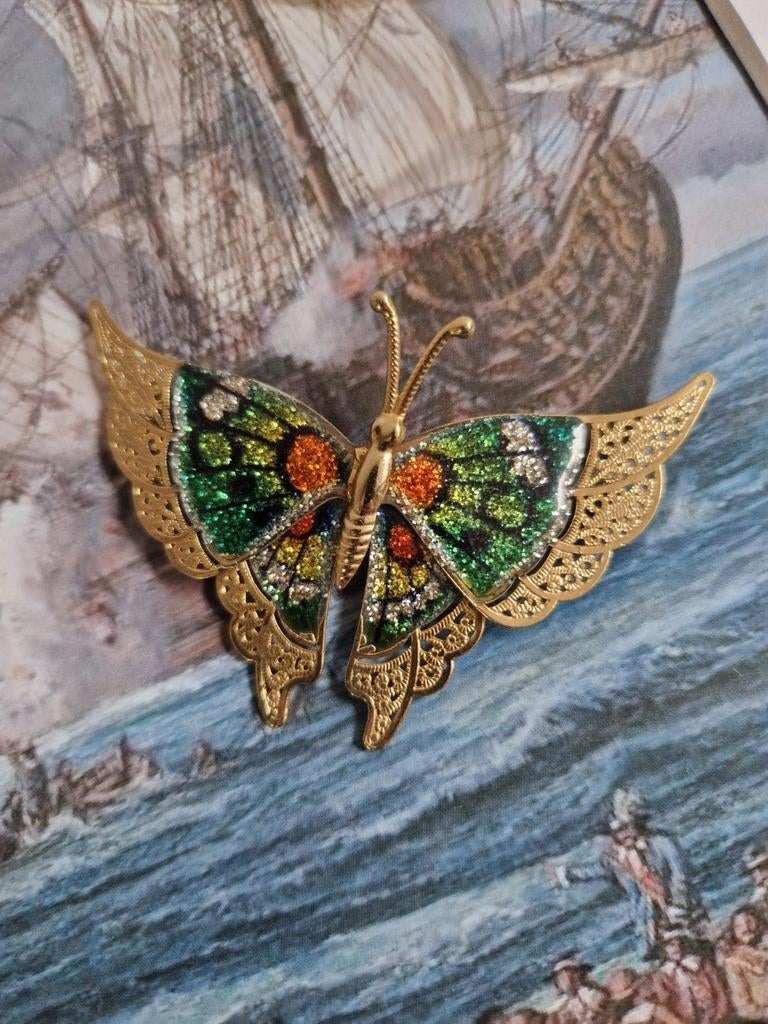 Vlinder sieraad, Ophalen of Verzenden, Goud, Overige materialen