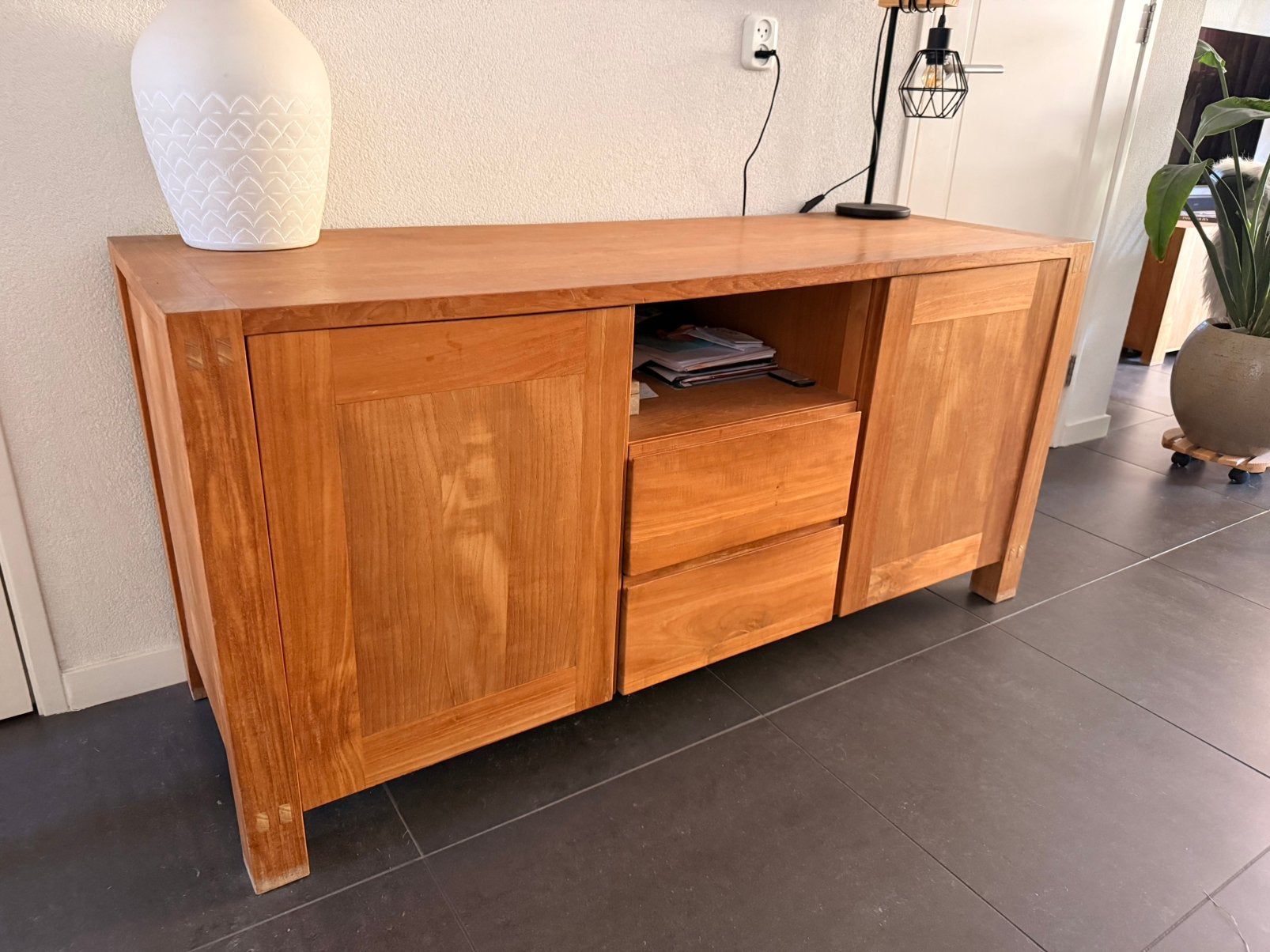 Dressoir en tv meubel (kan ook apart), Ophalen, 150 tot 200 cm, Teakhout, Zo goed als nieuw