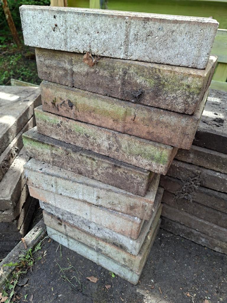 Gratis stenen, Tuin en Terras, Bloembakken en Plantenbakken, Ophalen, Steen, Gebruikt, Minder dan 30 cm