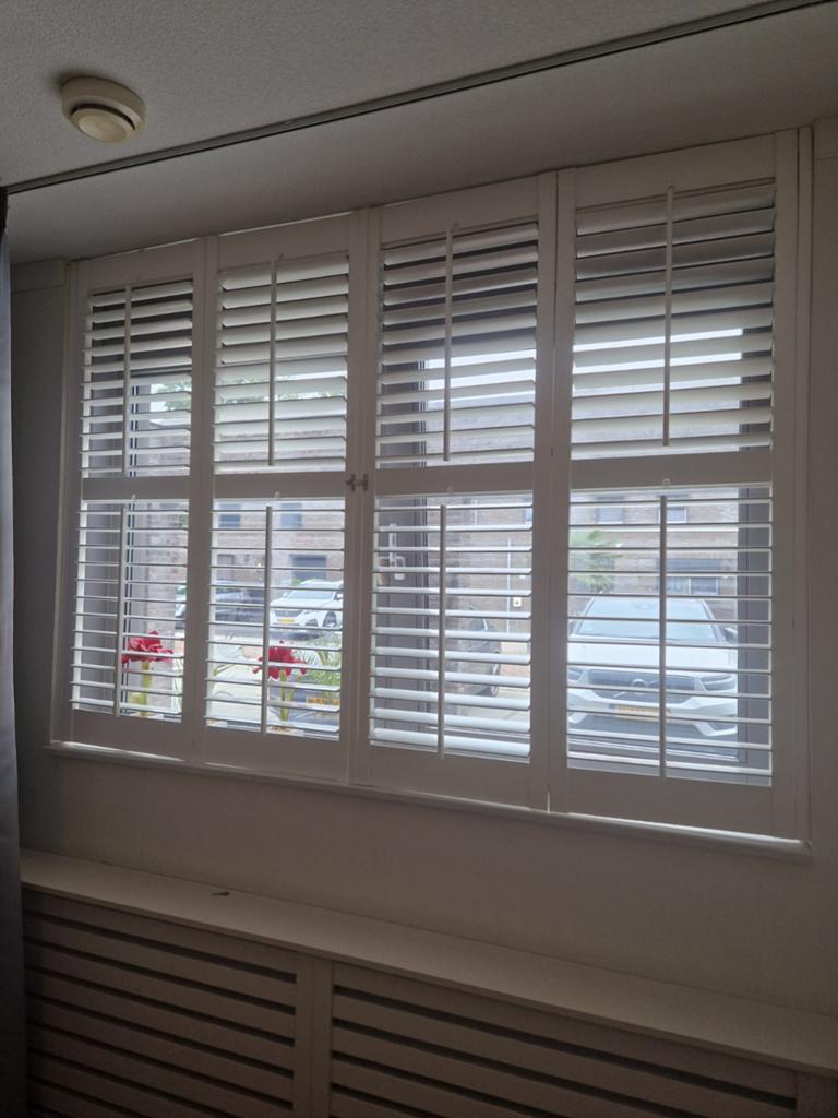 Witte shutters 200x145 cm in zeer goede staat, Huis en Inrichting, Stoffering | Gordijnen en Lamellen, Ophalen, 150 tot 200 cm