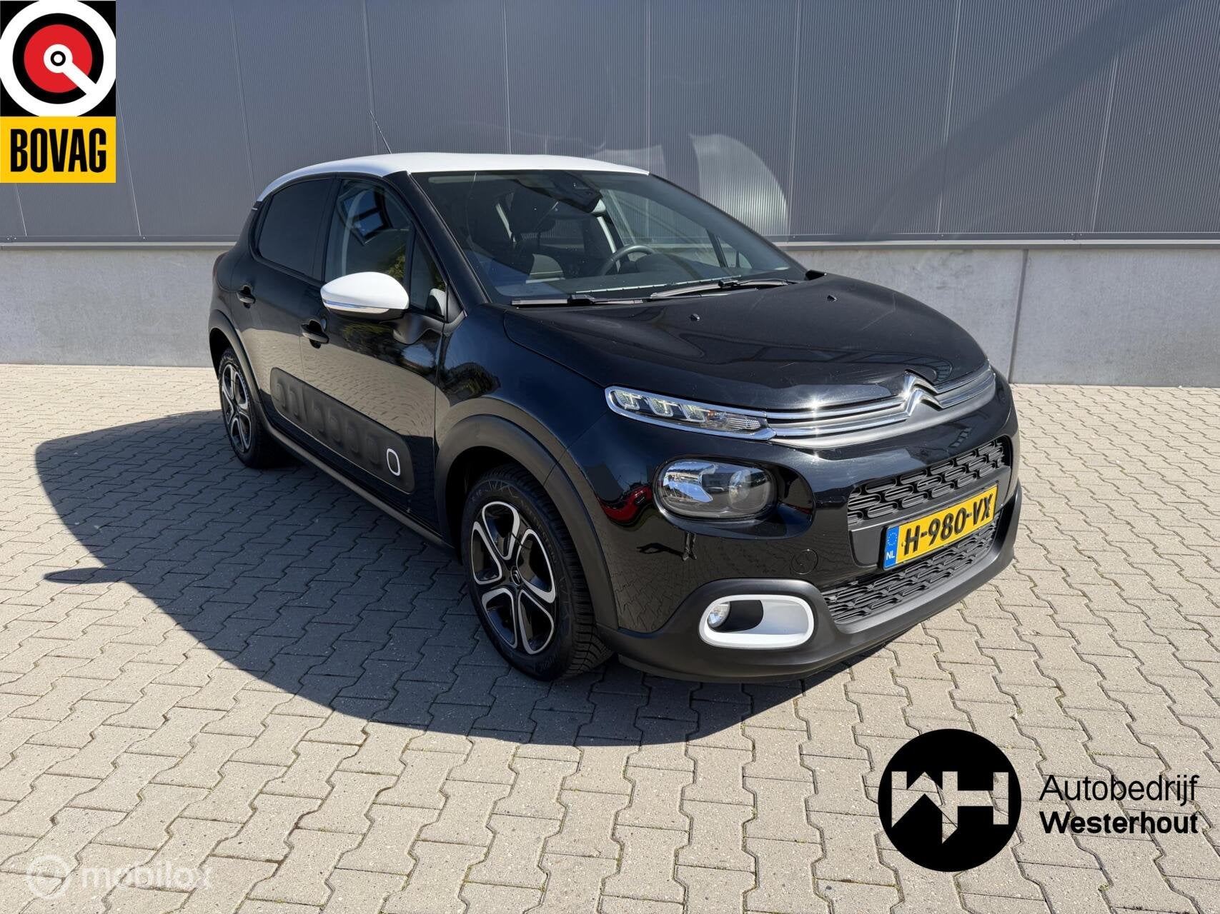 Citroen C3 1.2 PureTech FeelNWE APK|LINE ASSIST|PARK SENSORE, Voorwielaandrijving, 83 pk, 450 kg, Euro 6