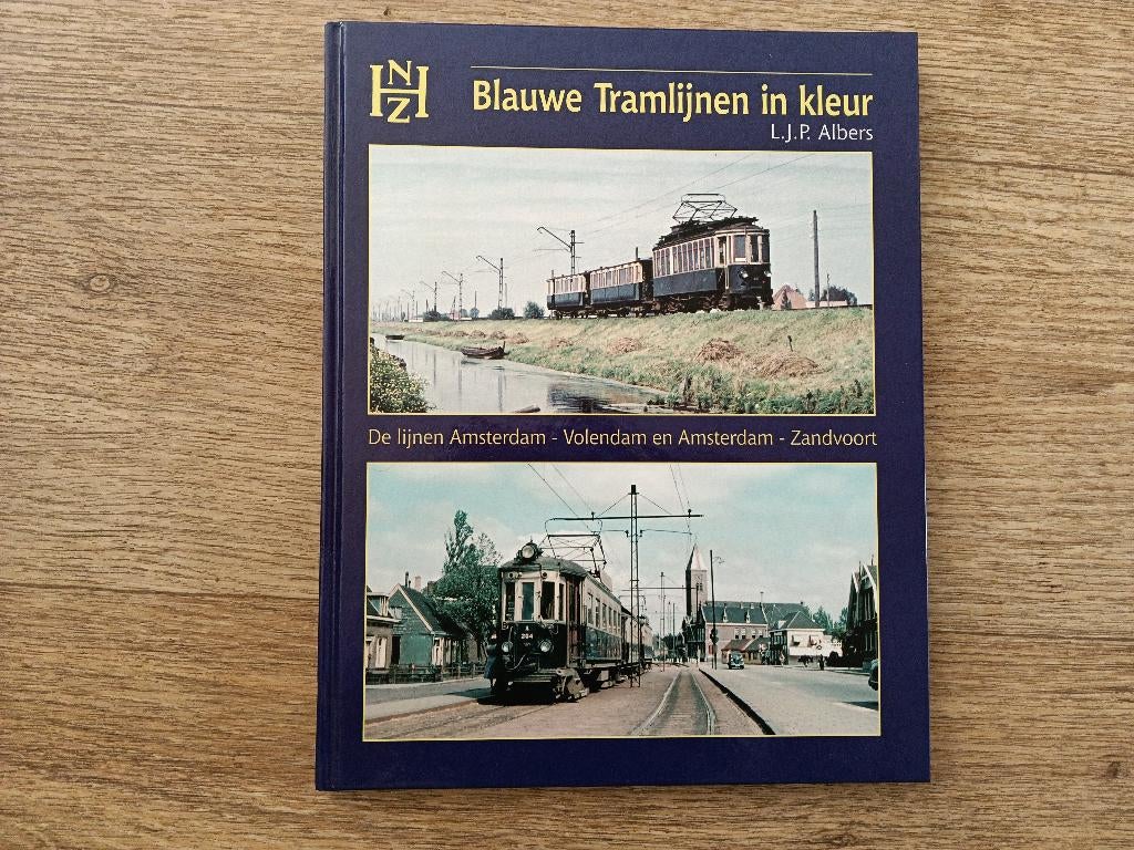 NZH Blauwe Tramlijnen in kleur, Ophalen of Verzenden, Gelezen, Tram