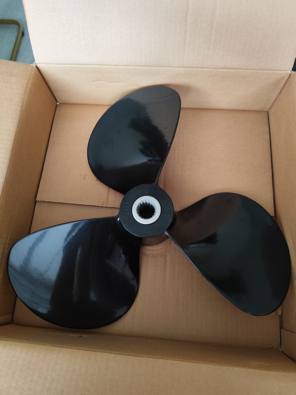 Nieuwe schroef/prop: 18*16 en 17*13 volvo penta, Ophalen of Verzenden, Nieuw, Motor en Techniek, Zeilboot of Motorboot
