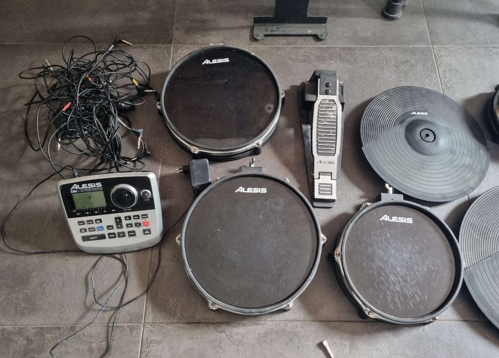 Alesis DM8  Drum Module Elektronisch Drumstel, Muziek en Instrumenten, Ophalen, Gebruikt, Overige merken, Elektronisch