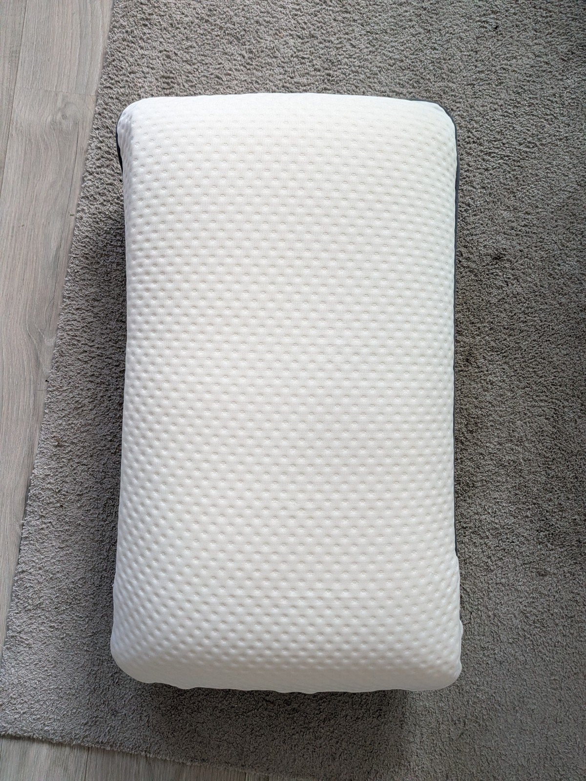 Emma Kussen - meerlaags Foam Pillow V2, Eenpersoons, Wit, Nieuw, Ophalen of Verzenden