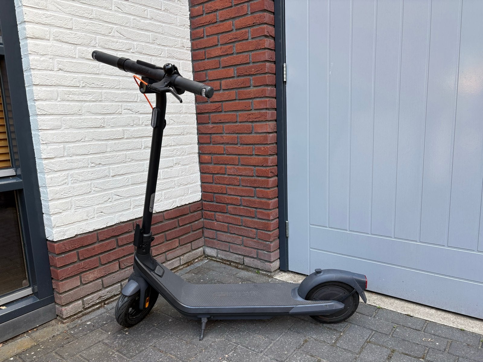 Ninebot KickScooter E2 Pro Elektrische Step (E-scooter), Fietsen en Brommers, Steps, Gebruikt, Elektrische step (E-scooter), Ophalen