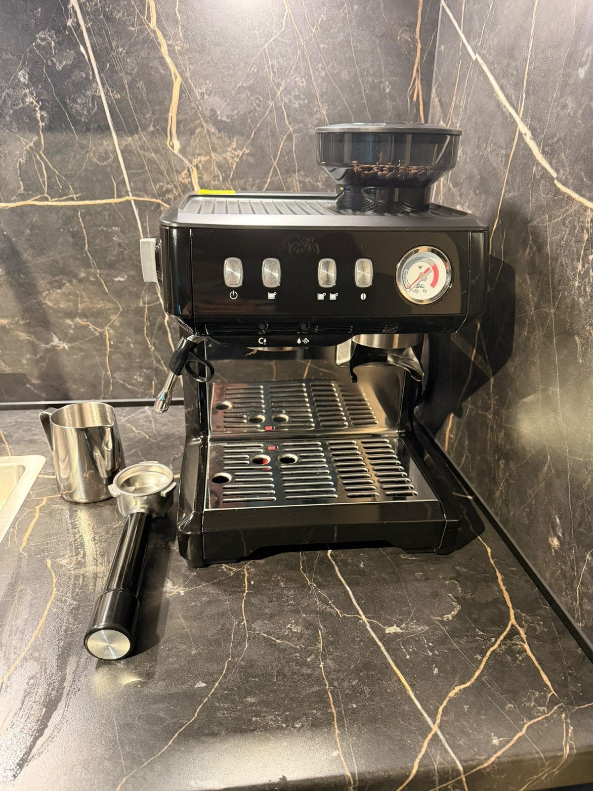 Zo goed als nieuwe koffiezetapparaat met bonenmaler, Stoompijpje, Espresso apparaat, Zo goed als nieuw, Koffiebonen