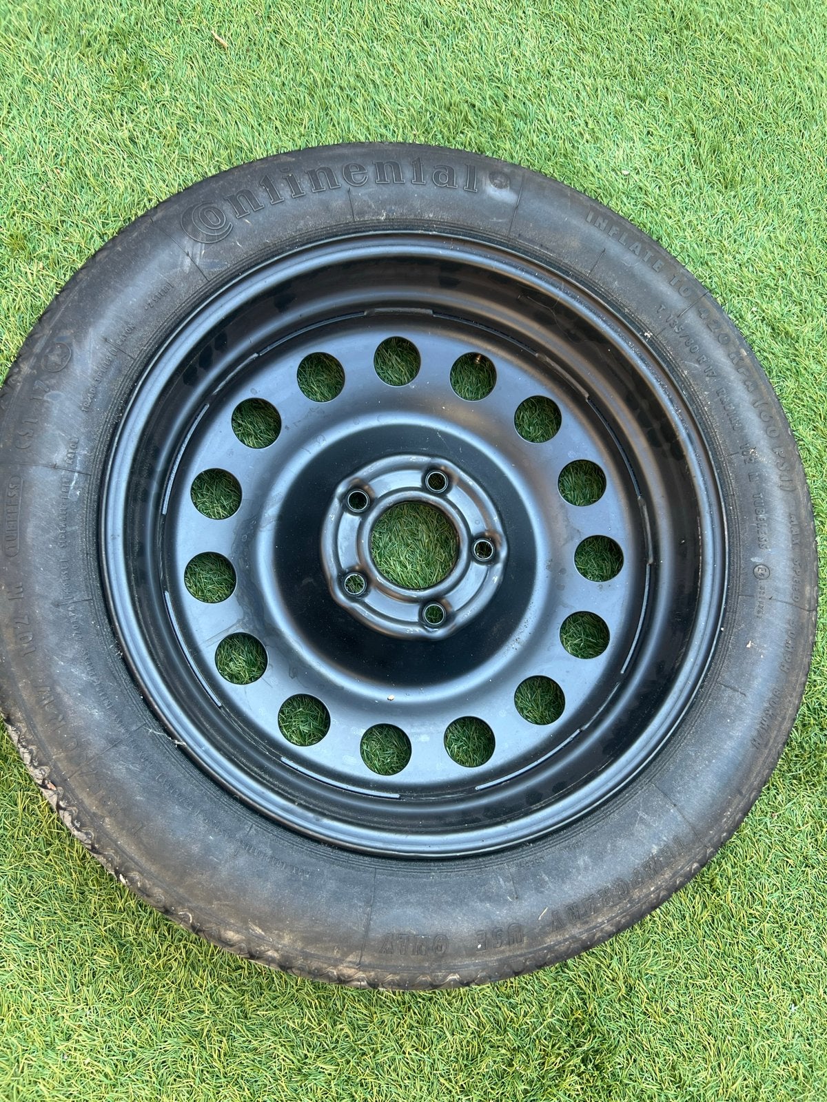 Thuisbrenger BMW E61 - Continental R17 incl wielbouten, Ophalen, Gebruikt