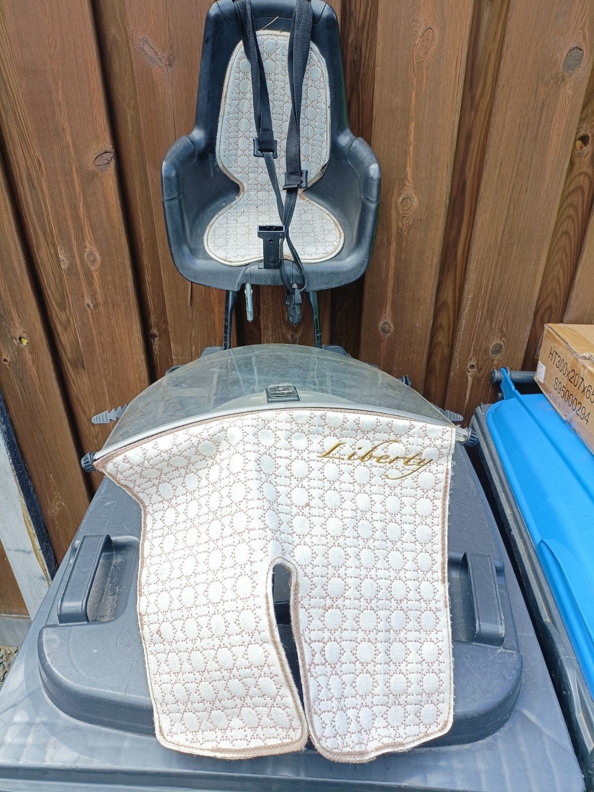 Fietsstoeltje voor kinderen met gordel, Ophalen of Verzenden, Gebruikt