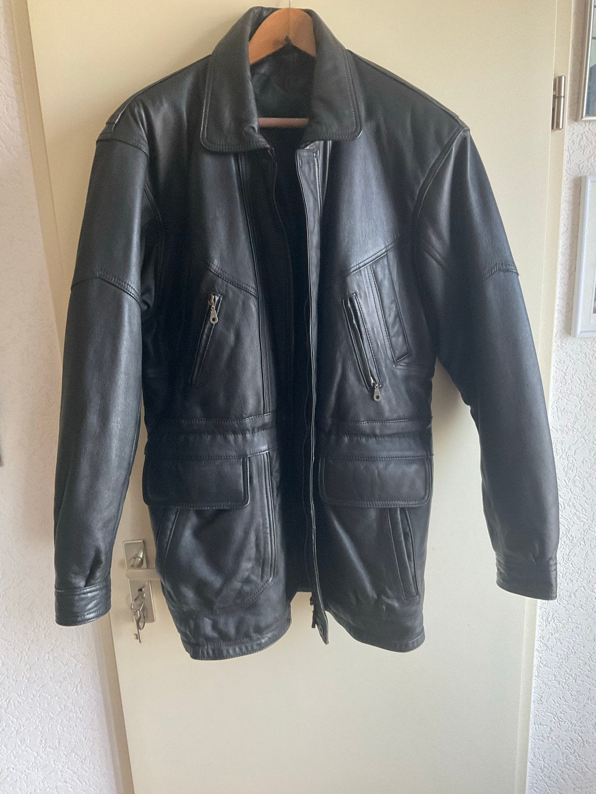 Lederen jassen: Colbert (bruin, maat 50) en parkerjas zwart, Kleding | Heren, Ophalen, Zo goed als nieuw, Maat 48/50 (M), Bruin