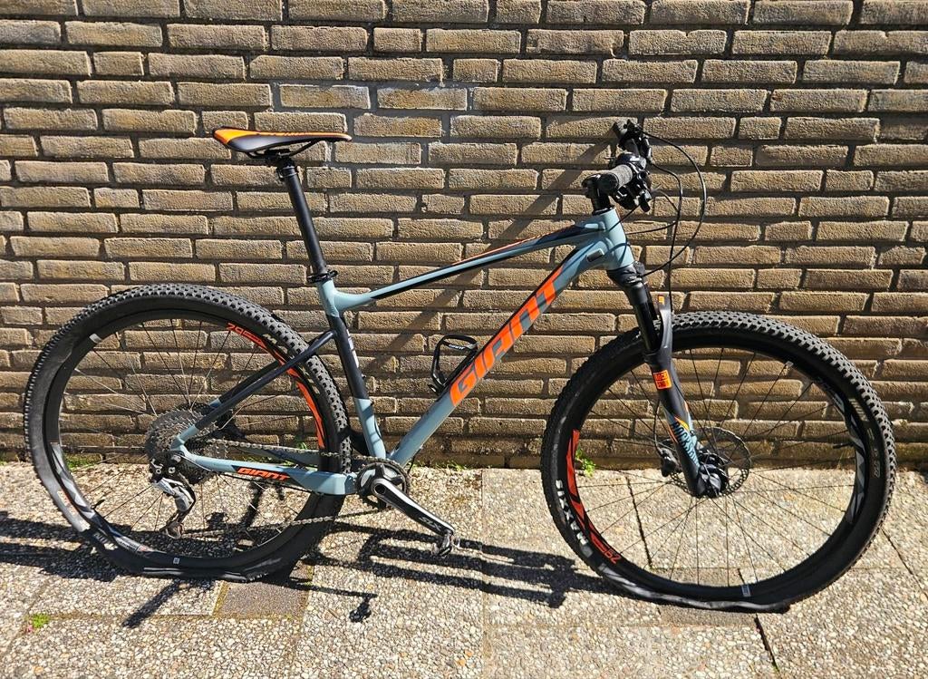 Giant Fathom Mountainbike met Shimano SLX, Ophalen, Gebruikt, Giant