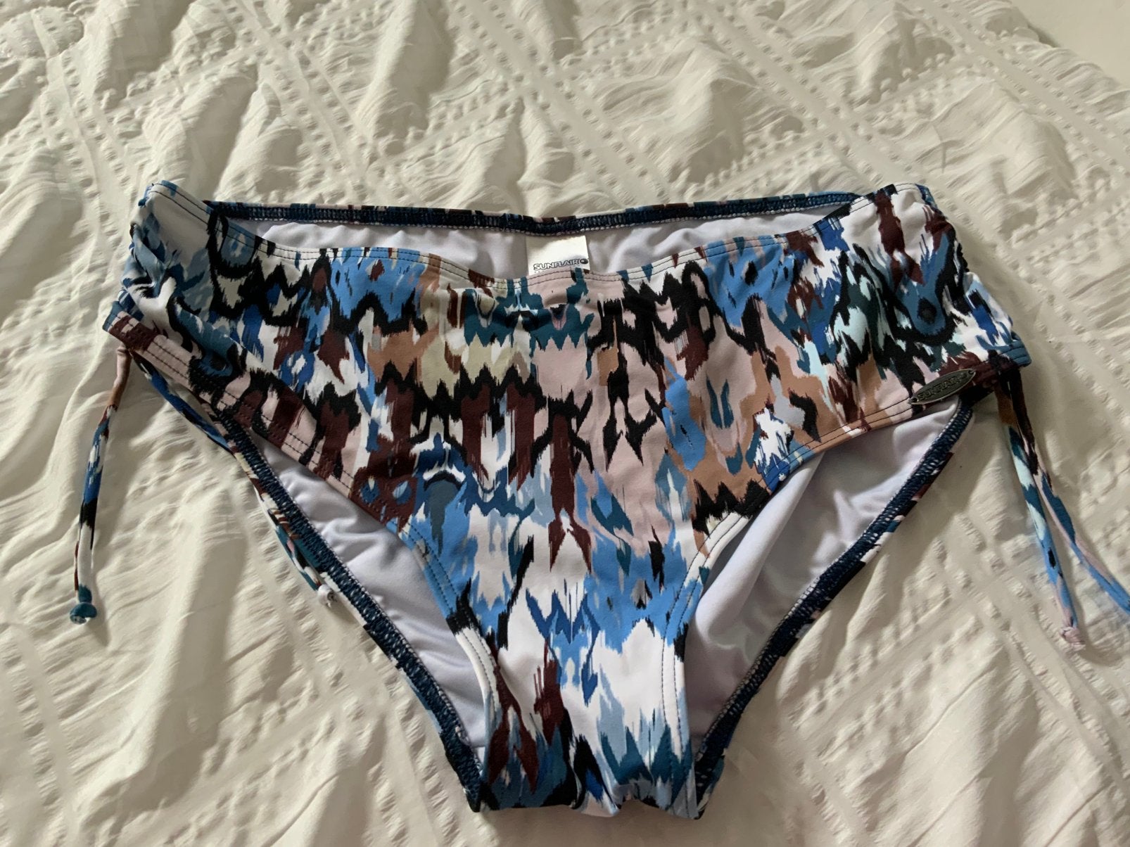Nieuwe bikini, Sunflair, 44C, Kleding | Dames, Ophalen of Verzenden, Nieuw, Blauw, Bikini