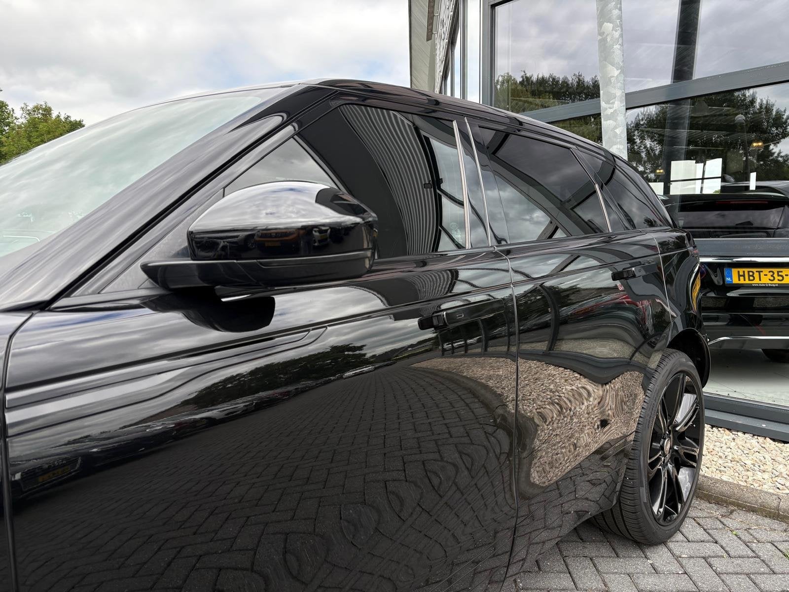 Land Rover Range Rover Velar 2.0 P250 Turbo AWD R-Dynamic HS, Auto's, Land Rover, Gebruikt, 4 cilinders, Range Rover Velar, Leder