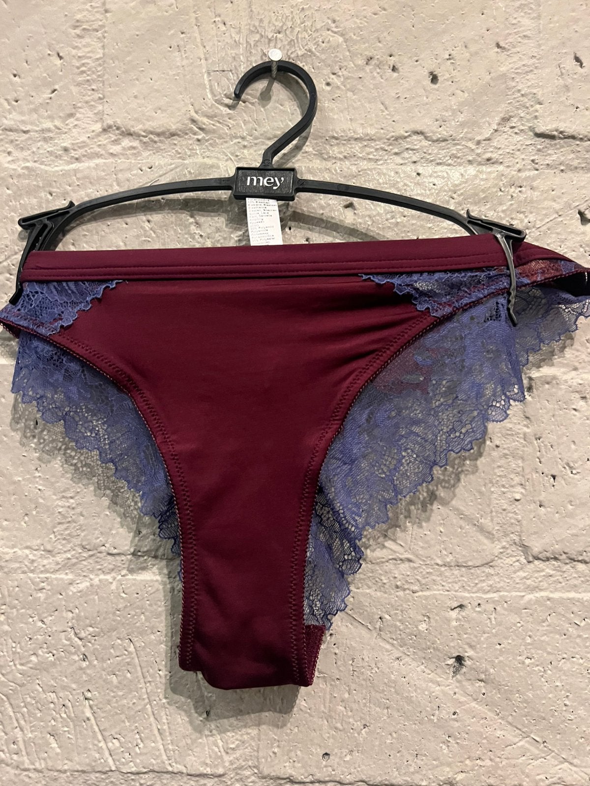Mey string maat 38 NIEUW!! Nu €12,50, Ophalen of Verzenden, String