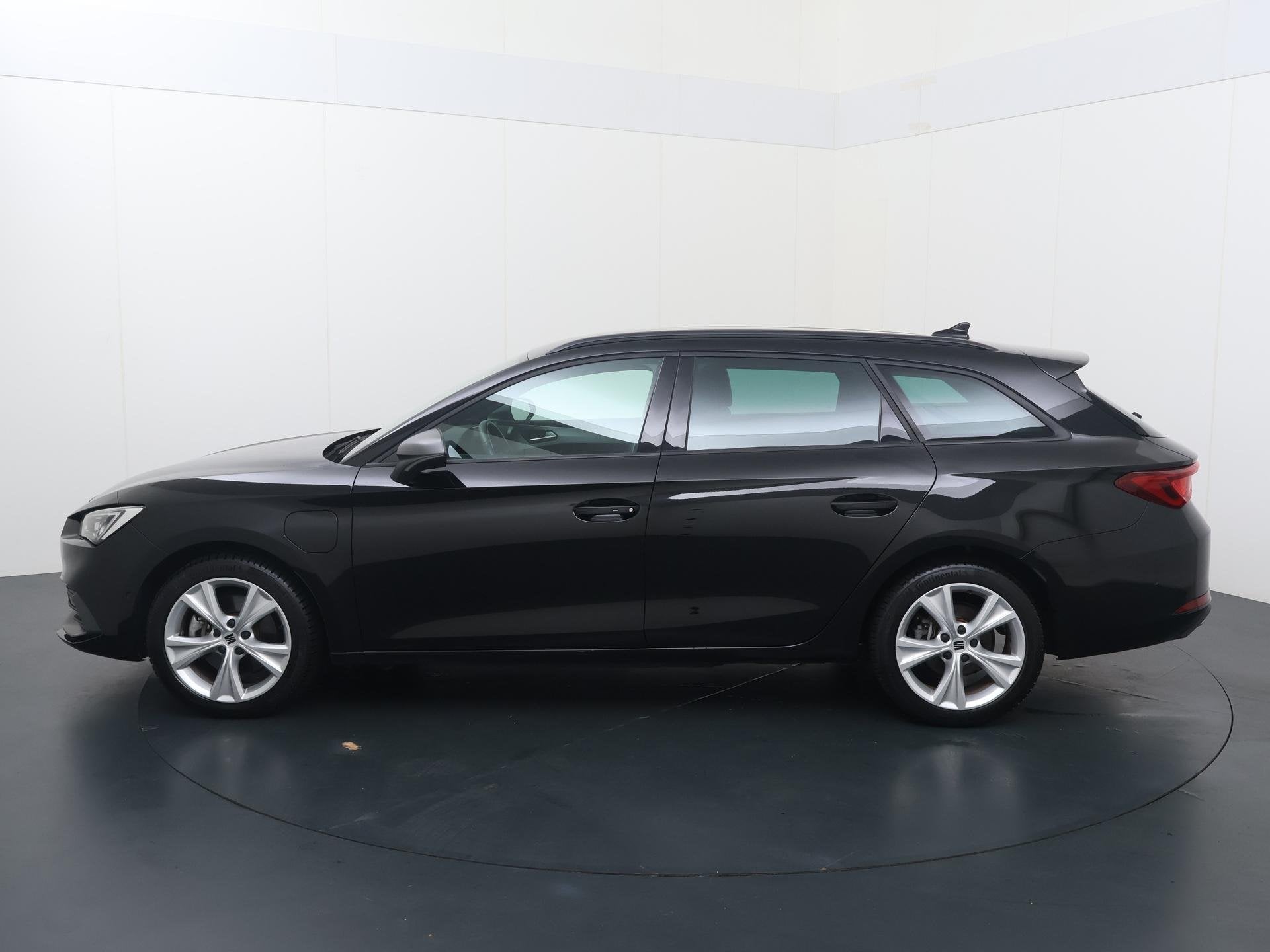 SEAT Leon Sportstourer 1.4 TSI eHybrid PHEV FR Business Inte, Auto's, 12 maanden, Stof, Gebruikt, 4 cilinders