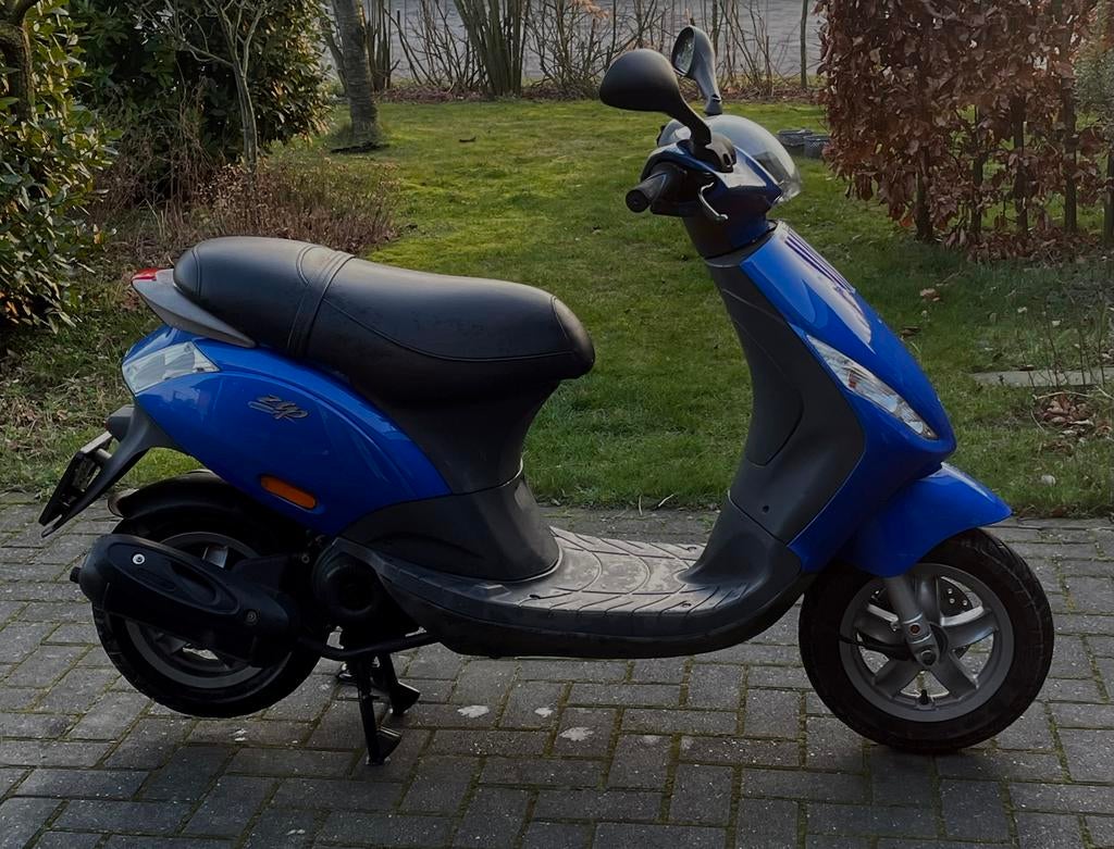 Piaggio Zip, Ophalen, Zo goed als nieuw, Benzine, Zip